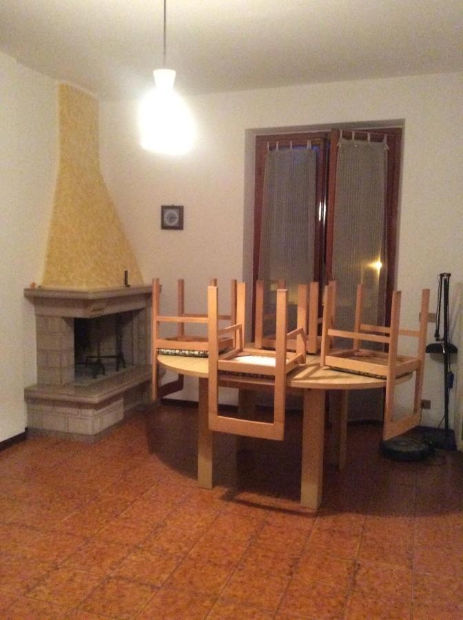 Appartamento Giacomo Leopardi Piobbico Extérieur photo