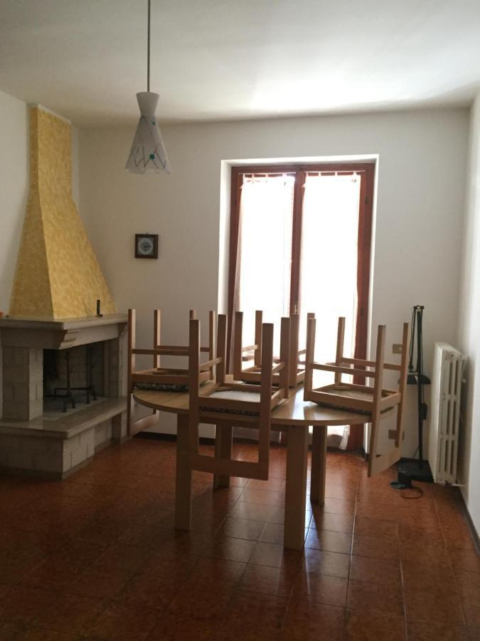 Appartamento Giacomo Leopardi Piobbico Extérieur photo